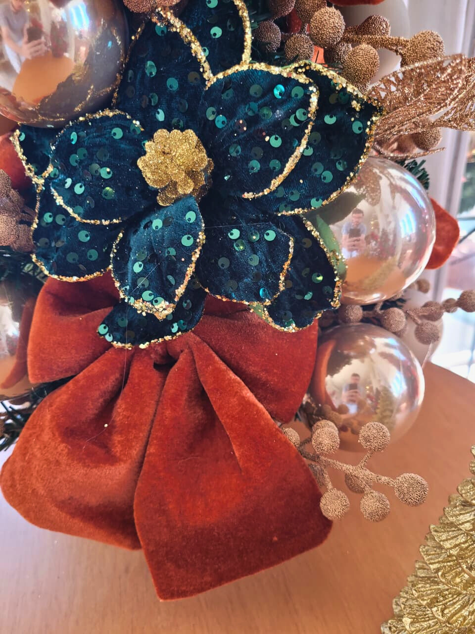 Árvore de Natal Golden Ember - 60cm