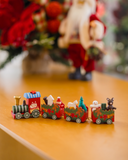Trem Decorativo de Natal em Madeira – Colorido | 22,5 x 7,3 x 2,8 cm