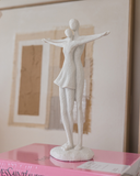 Escultura Enlace em Polirresina - 30x18cm