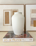 Vaso Ceres Off White em Metal Texturizado - 27cm