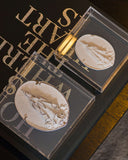 Caixa Acrílico Medalha Nossa Senhora de Fátima - 15x15cm
