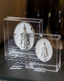 Caixa Acrílico Medalha Nossa Senhora de Fátima - 15x15cm