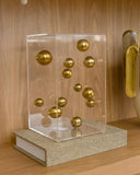 Caixa em Acrílico com Esferas Douradas Halo - 15x25cm