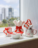Caneca Laço Amour em Cerâmica - 300ml