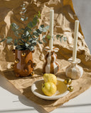 Centro Decorativo em Travertino com Esferas Douradas – 23 cm