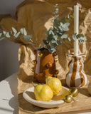 Centro Decorativo em Travertino com Esferas Douradas – 23 cm