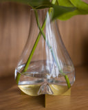 Vaso Vitra - Vidro Soprado e Base Metal Dourada