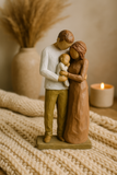 Escultura Decorativa Resina Casal e Filho 21,5cm