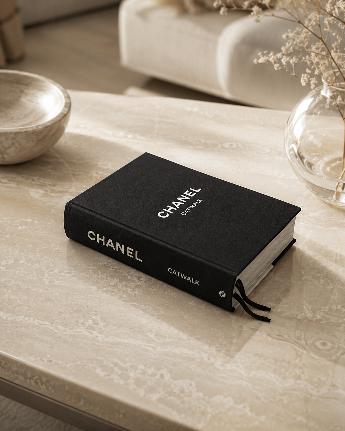 Livro Chanel - Catwalk: The Complete Collections