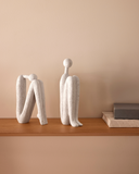 Escultura em Polirresina 'Sitting" II 20cm x 14cm x 6cm