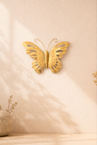 Borboleta Decorativa em Metal Dourado - 25x21cm