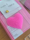 Quadro em Acrílico Coração de Tricot Pink  - 13 cm