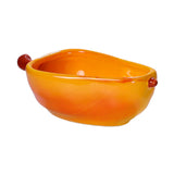 Bowl de cerâmica Caju em degradê de amarelo a laranja com esmalte brilhante, em vista lateral que mostra a profundidade da peça.