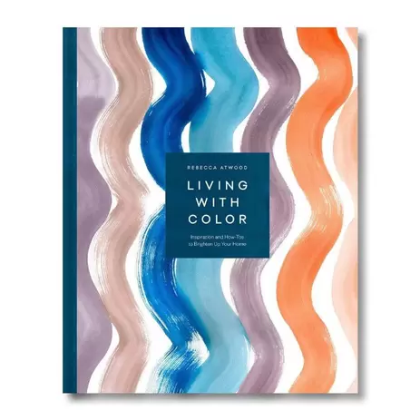 Livro de capa dura que aborda o tema: decoração. Livro se torna uma excelente aposta, não apenas para leitura, mas como objeto decorativo em sua casa.  Material: Capa dura